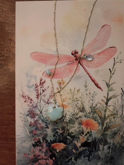 delikatny łańcuszek z chmurką