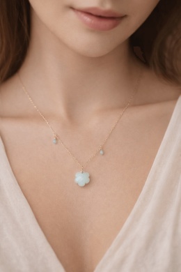 Naszyjnik z chalcedonem - W chmurach